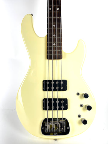 G&L L-2000