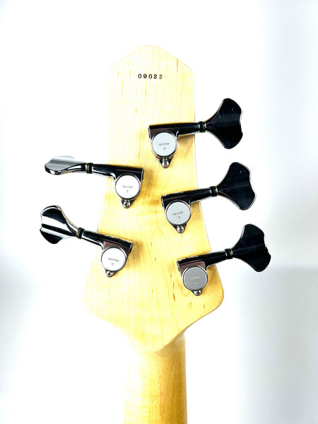STR Custom 5st.