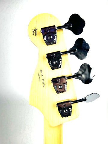 Fender American Deluxe Precision Bass