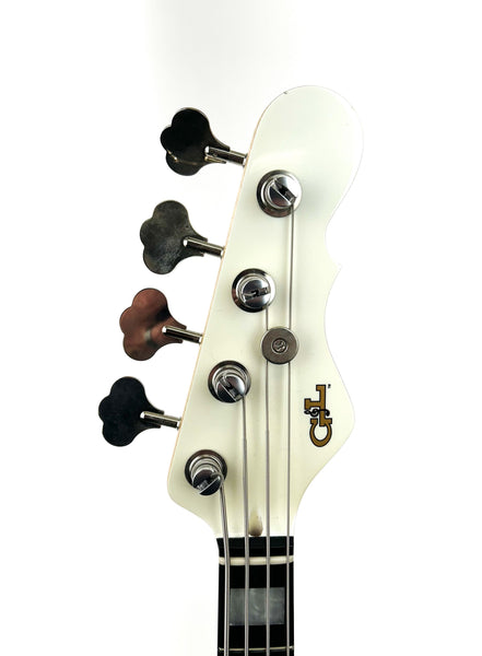 G&L L-2000