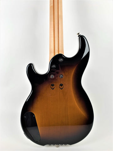 Yamaha BB435
