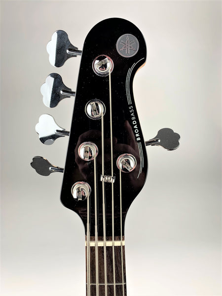 Yamaha BB435